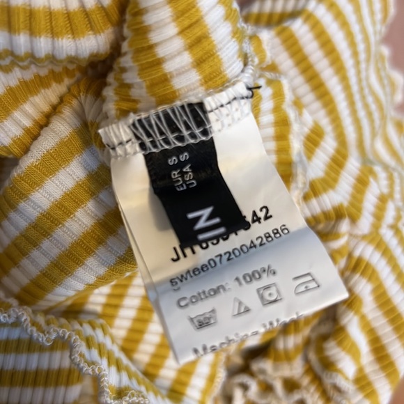 Shein off the shoulder crop top - Picture 2 of 2